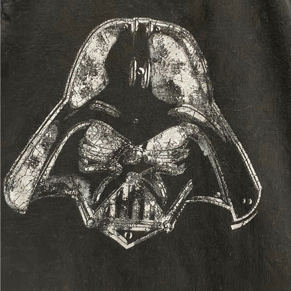 Vintage Star Wars Darth Vader Graphic Black Short Sleeve T-Shirt Youth XS (4/5) - Picture 2 of 6